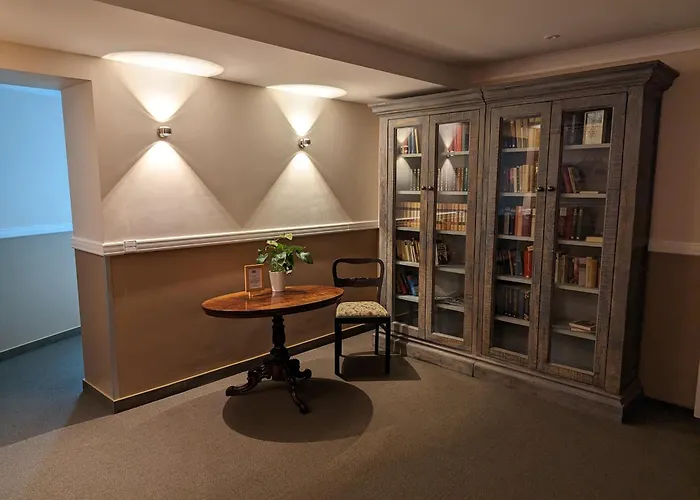 Hotel Karl\'S Burg